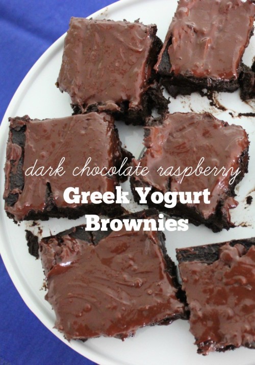 Dark Chocolate Raspberry Greek Yogurt Brownies #stonyfieldblogger