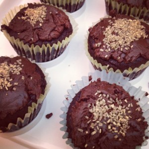chocolate banana cupcakes and nutella fudge frosting