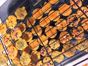 Pumpkin Cut-out Cookies for #SundaySupper