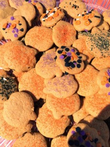 Pumpkin Cut-out Cookies for #SundaySupper