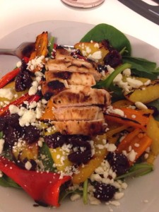Grilled Pepper and Peach Salad with Honey Balsamic Vinaigrette #PepperParty