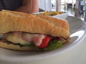 Lighthouse Point Restaurant Review: Nauti Dawg