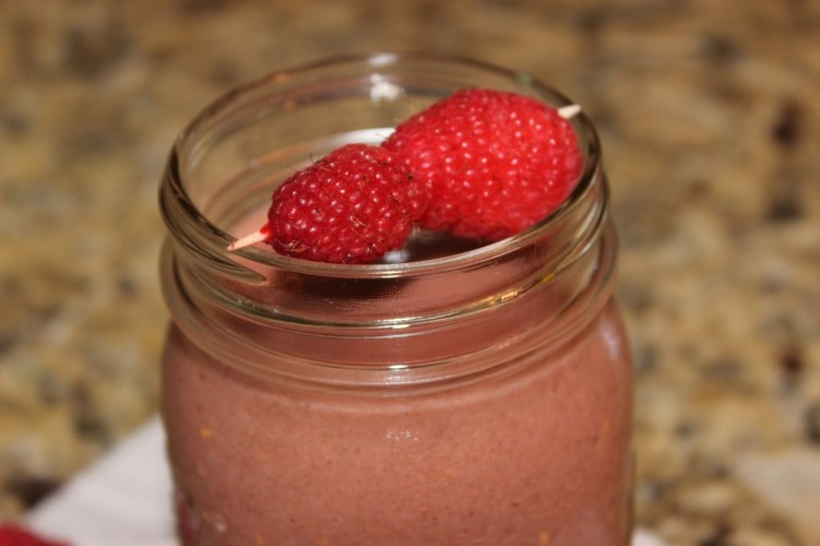 chocolate covered raspberry smoothie #myberrysmoothie
