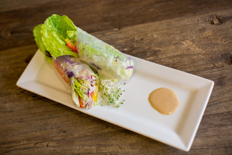 apurajuicery-37- Raw Asian Spring Roll