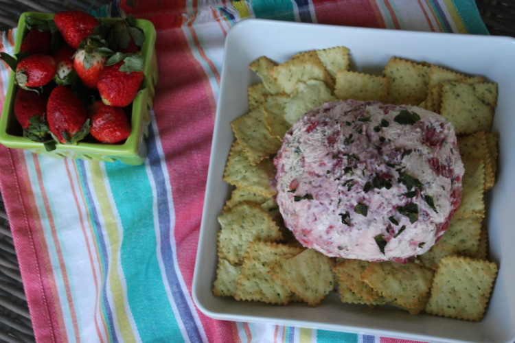 Strawberry Basil Goat Cheese Ball #FLStrawberry #SundaySupper