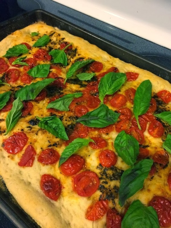 roasted tomato basil flatbread