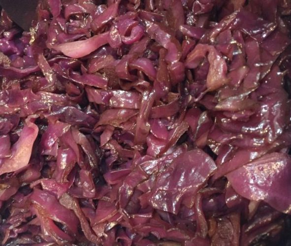 Recipe for Balsamic Braised Red Cabbage Side Dish