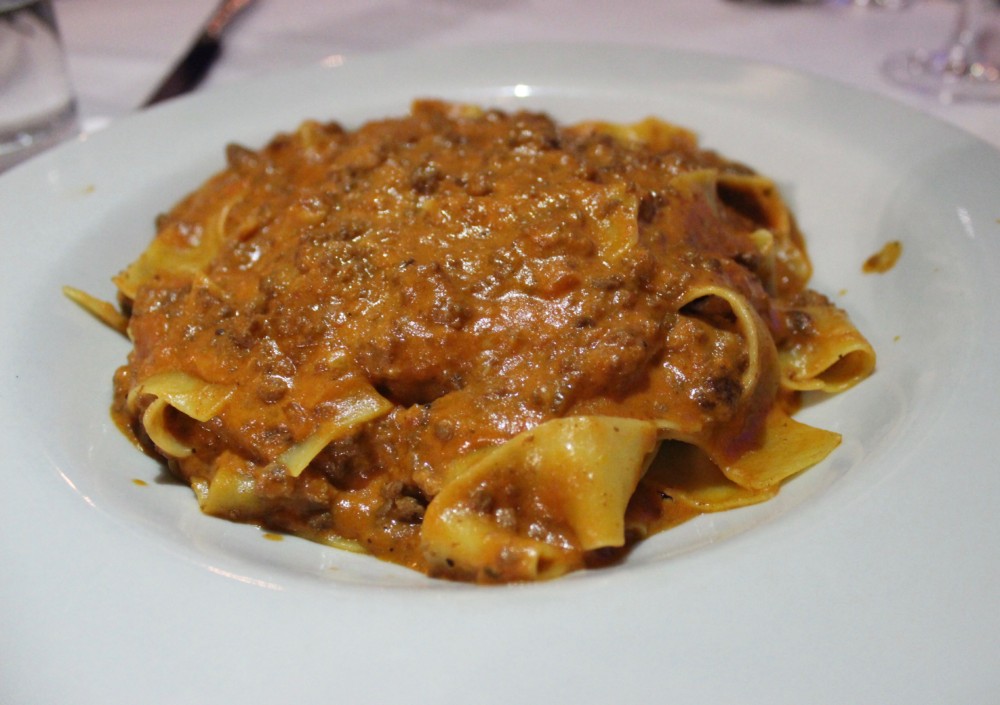 Domus Italian Restaurant and Lounge Boca Raton, Pappardelle Bolognese