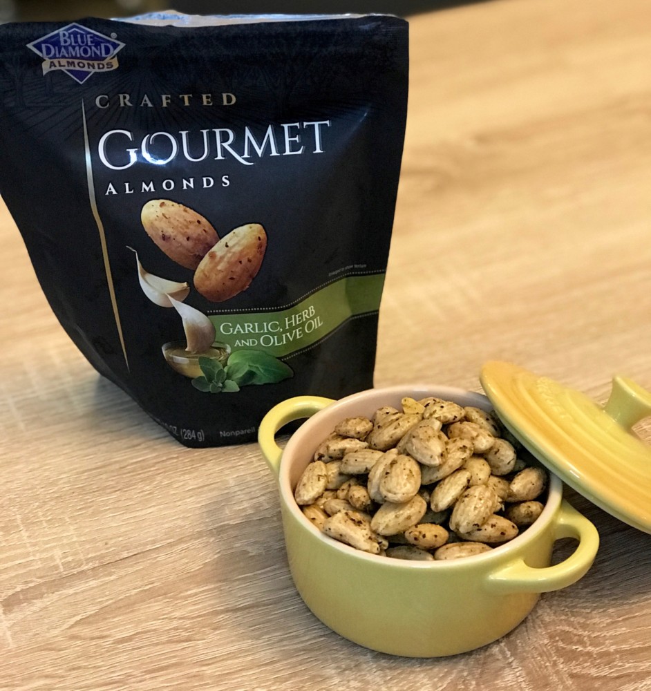 Blue Diamond Gourmet Garlic, Herb and Olive Oil Almonds