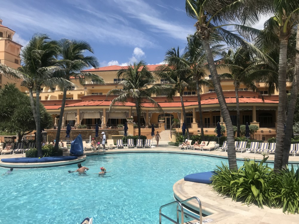 Eau Palm Beach Resort & Spa, Pool View