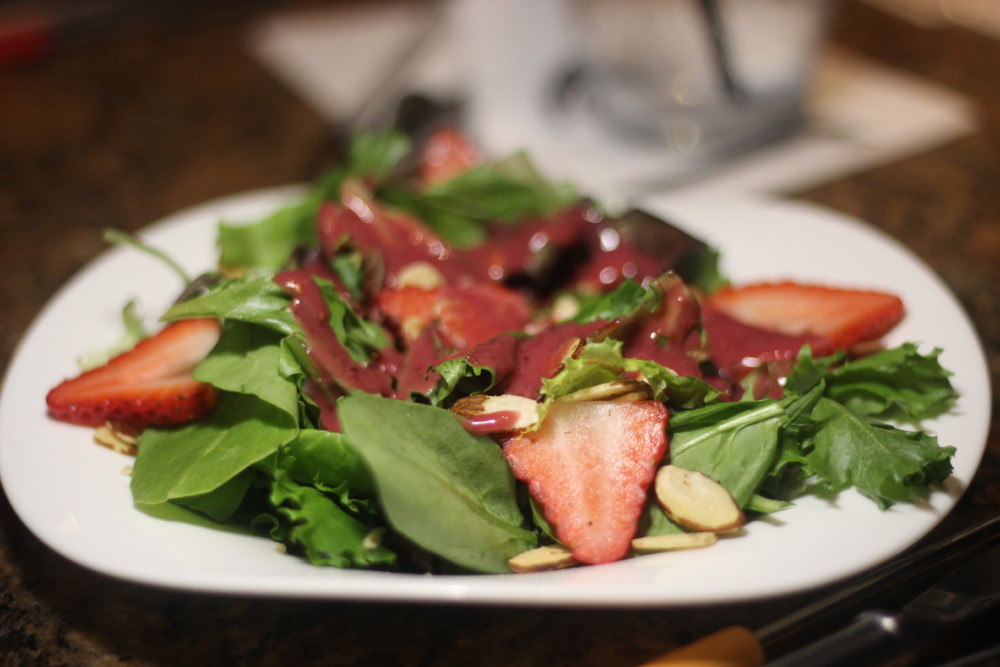 The Melting Pot Boca Raton, Strawberry Almond Salad