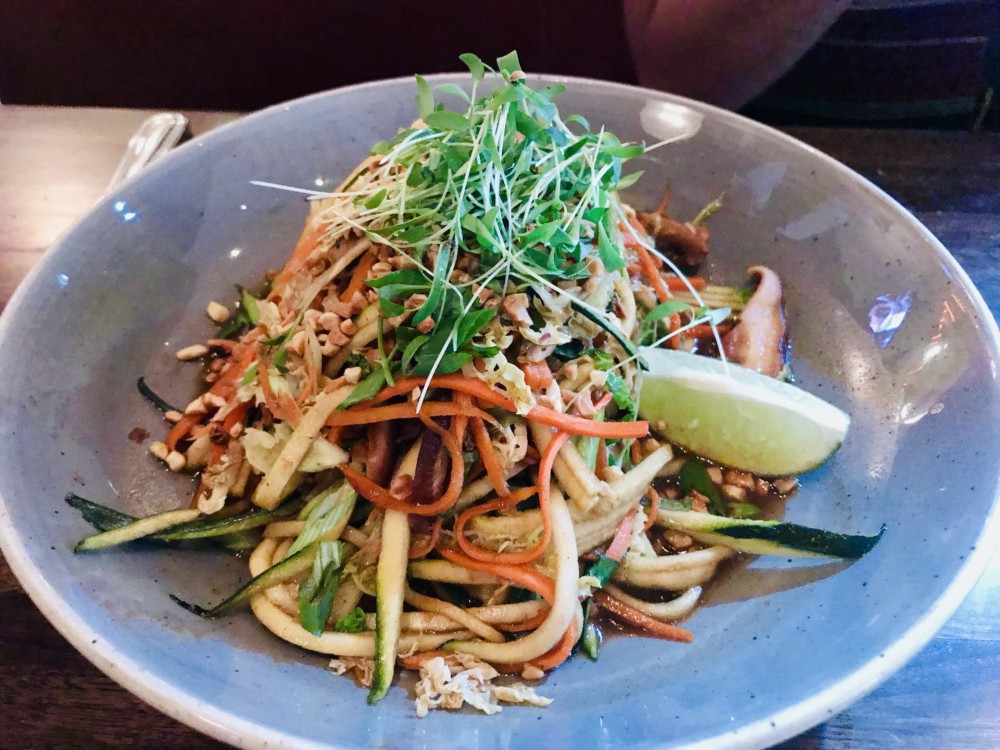 City Cellar Wine Bar & Grill West Palm Beach, Vegetable Pad Thai