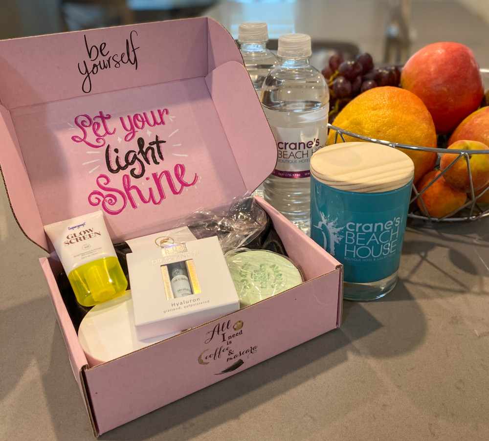 Be Well at Crane's Bella Reina Happiness Box