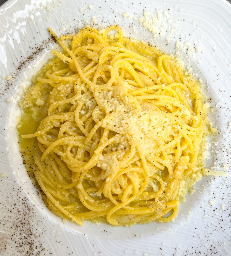 cacio e pepe gluten free in italy